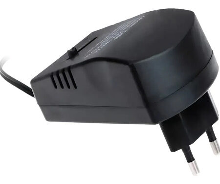 Adaptador Corriente Universal 30w Regulable 12v3a Irm-10193